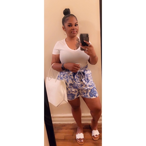 Meet your Posher, Ivory - Picture 1 of 1